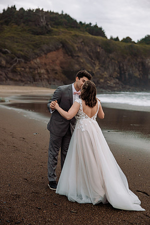 Eric-Kylee-Fishing-Rock-Elopement-Depoe-Bay-0regon-Photos-5097