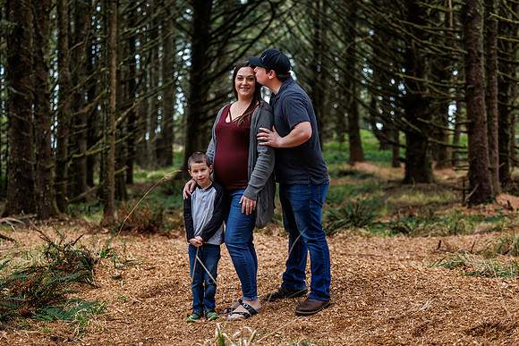 Blake-Maternity-Family-Oceanside-Beach-Oregon-2022-8364