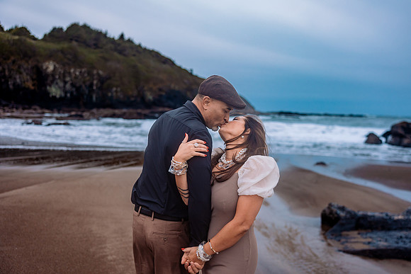 Sarah-Anniversary-Oregon-Coast-Depoe-Bay (21 of 49)