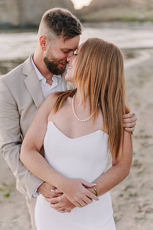JARED-ALEX-SEAL-ROCK-OREGON-ELOPEMENT-PHOTOS (230 of 241)