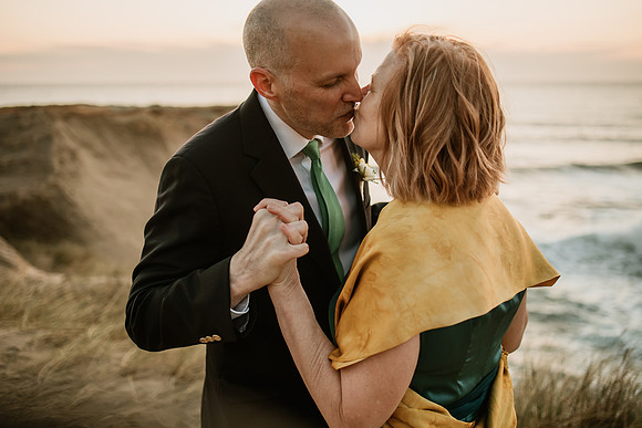 James-Sharon-Cape-Kiwanda-Oregon-Elopement- Photos-9530
