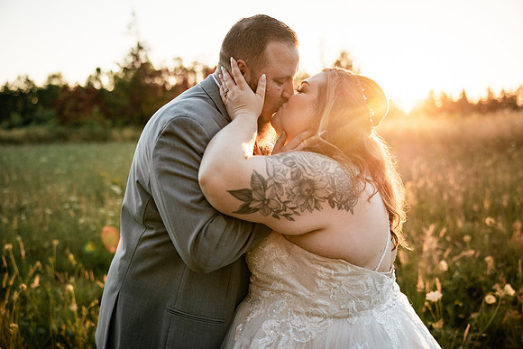 Taylor-Kim-Wedding-Lavender-Owl-Farm-Canby-Oregon-2-4