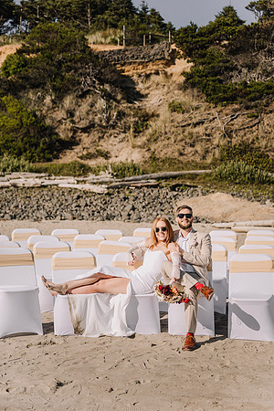 JARED-ALEX-SEAL-ROCK-OREGON-ELOPEMENT-PHOTOS (150 of 241)