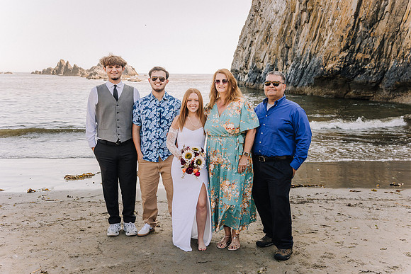 JARED-ALEX-SEAL-ROCK-OREGON-ELOPEMENT-PHOTOS (94 of 241)