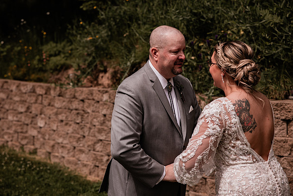 Mark-Darian-Peck-2024-Wedding-Photos-getting-ready (87 of 101)