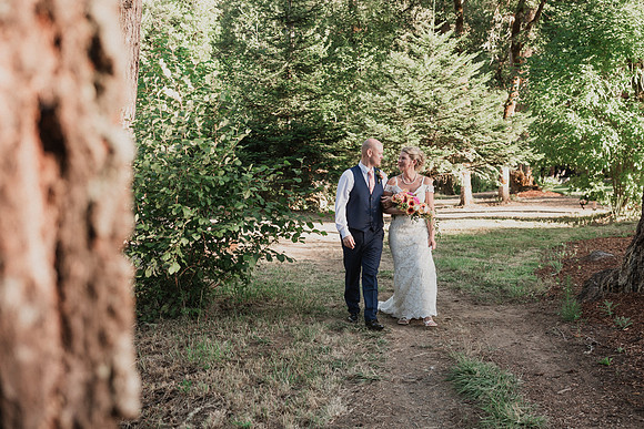 Derrick-Kenzie-Navarra-Gardens-Willamina-Oregon-Wedding-Photos (289 of 436)