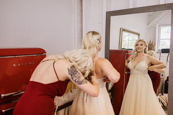 Gage-Mckayla-Adeline-Farm-Wedding-Photos-2021-7238
