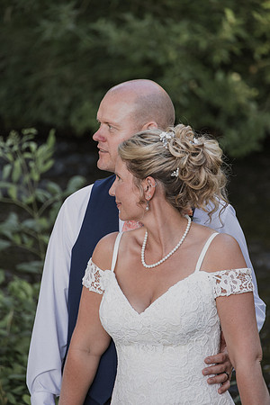 Derrick-Kenzie-Navarra-Gardens-Willamina-Oregon-Wedding-Photos (369 of 436)
