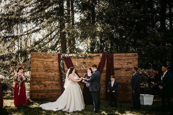 Connor-Cierra-Ranier-Washington-Barn-Rustic-Wedding-Washington-Wedding-Photos-7043