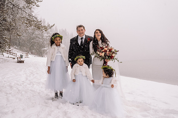 Tyler-Brittani-Lake-Priest-Idaho-Winter-Snow-Wedding-2021-03824