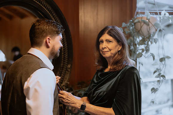 Chase-Beca-Kingston-House-Wedding-Photos-20