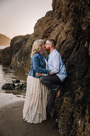 Matt-Megan-Fogarty-Creek-Photo-21