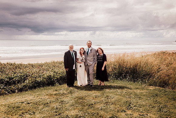 Annie-Ryan-Lincoln-city-roads-end-park-oregon-elopement-photos-148