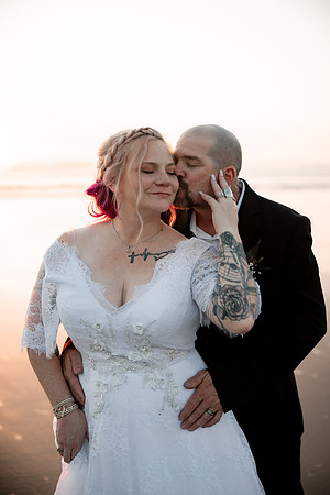 Jason-Amanda-Neskowin-Proposal-Rock-Elopement-Photos-Oregon (44 of 76)