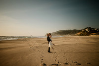 Lea-Lincoln-City-Oregon-Elopement-Photos-15