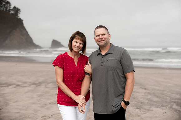 Family-Photos-2024-Lincoln-City-Oregon--24