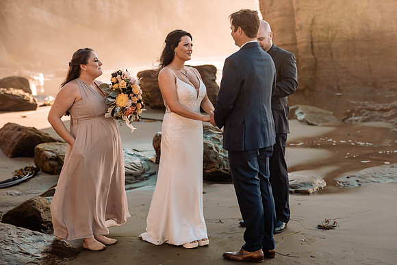 Lacey-Tom-Depoe-Bay-Oregon-Elopement-Photos-9924