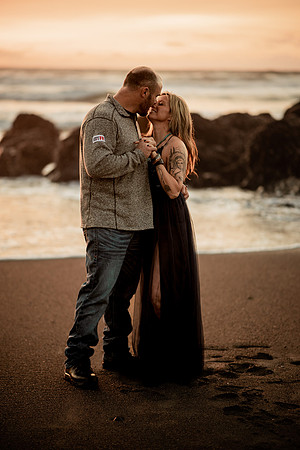 Stuart-Monique-Lincoln-City-Fogarty-creek-Oregon-Couples-Photos-9175