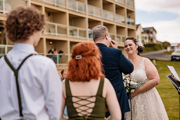 Jon-Kimberli-Chinook-Winds-Lincoln-City-Oregon-Wedding-2022 (69 of 139)