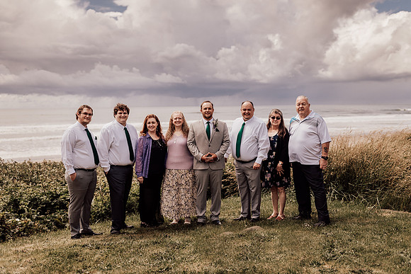 Annie-Ryan-Lincoln-city-roads-end-park-oregon-elopement-photos-65
