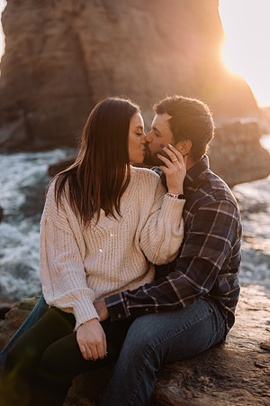 brittani-Nick-Otter-Crest-Couples-Photo-Session-Oregon-0745
