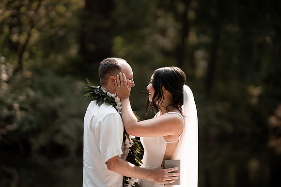 Ryan-Lynsie-Bridal-Veil-Lakes-Portland-Oregon-Weddingg-29