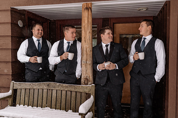 Tyler-Brittani-Lake-Priest-Idaho-Winter-Snow-Wedding-2021-02744
