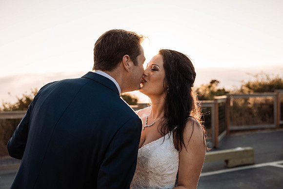 Lacey-Tom-Depoe-Bay-Oregon-Elopement-Photos-3-5