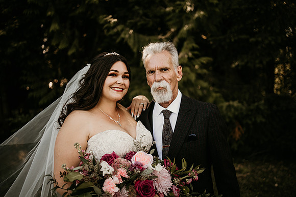 Connor-Cierra-Ranier-Washington-Barn-Rustic-Wedding-Washington-Wedding-Photos-9158