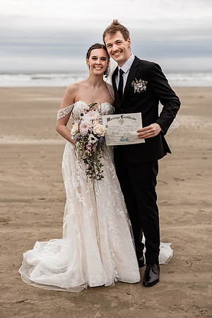 Nathan-Lacey-Newport-Oregon-Elopement-Photos-2025 (19 of 101)