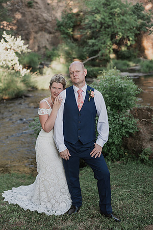 Derrick-Kenzie-Navarra-Gardens-Willamina-Oregon-Wedding-Photos (309 of 436)