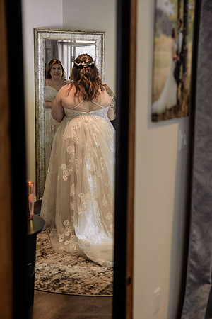 Taylor-Kim-Wedding-Lavender-Owl-Farm-Canby-Oregon-9532