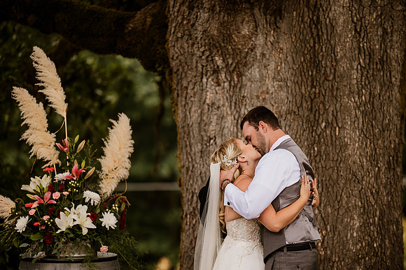 Gage-Mckayla-Adeline-Farm-Wedding-Photos-2021-9233