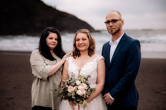 Eric-Kylee-Fishing-Rock-Elopement-Depoe-Bay-0regon-Photos-4796