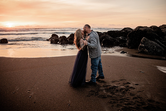 Stuart-Monique-Lincoln-City-Fogarty-creek-Oregon-Couples-Photos-3083