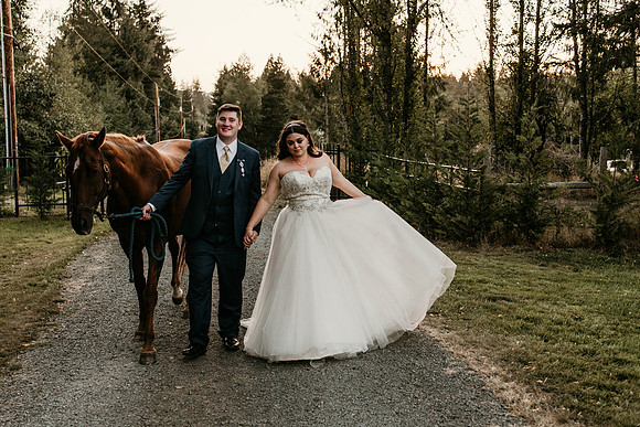 Connor-Cierra-Ranier-Washington-Barn-Rustic-Wedding-Washington-Wedding-Photos-0751