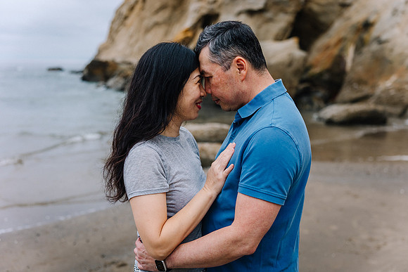 Family-photos-ha-do-cape-kiwanda-oregon-2025 (35 of 56)