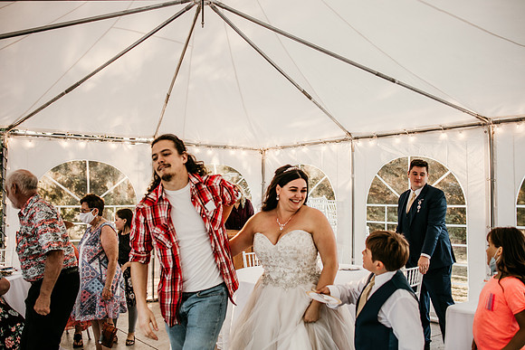 Connor-Cierra-Ranier-Washington-Barn-Rustic-Wedding-Washington-Wedding-Photos-0320