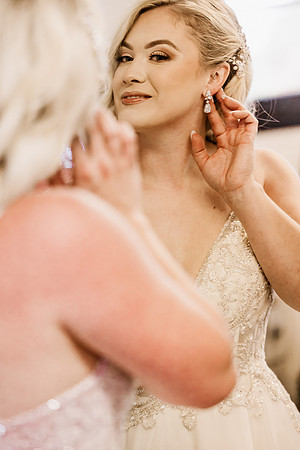 Gage-Mckayla-Adeline-Farm-Wedding-Photos-2021-8841