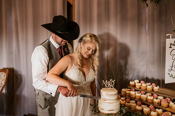 Gage-Mckayla-Adeline-Farm-Wedding-Photos-2021-0381