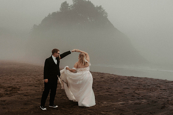 Dalten-MacKenzie-Neskowin-oregon-Elopement-photos (67 of 70)