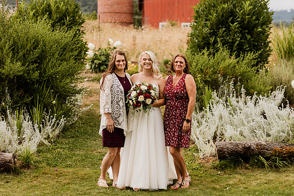 Gage-Mckayla-Adeline-Farm-Wedding-Photos-2021-9558