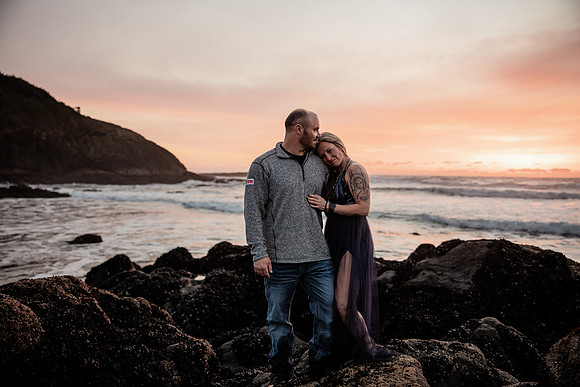 Stuart-Monique-Lincoln-City-Fogarty-creek-Oregon-Couples-Photos-3299