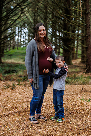 Blake-Maternity-Family-Oceanside-Beach-Oregon-2022-8342