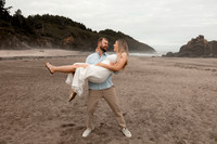 Thommy-Caroline-Oregon-Coast-Engagement-Proposal-Photographer-11