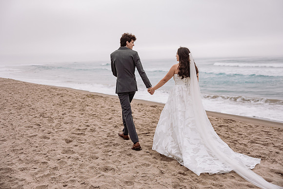 Nate-Bella-Lincoln-City-Oregon-Intimate-Beach-Wedding-Photo-44