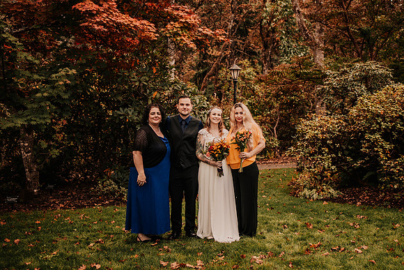 Autumn-Brad-Fall-Eugene-Oregon-Hendricks-Park-Elopement-Wedding-Photos-0164