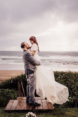 Annie-Ryan-Lincoln-city-roads-end-park-oregon-elopement-photos-258