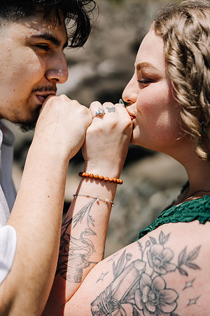 Yaquina-Engagement-Photos-2025 (22 of 33)