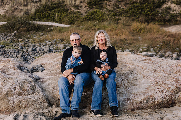 Tammy-Family-Photos-2024-32